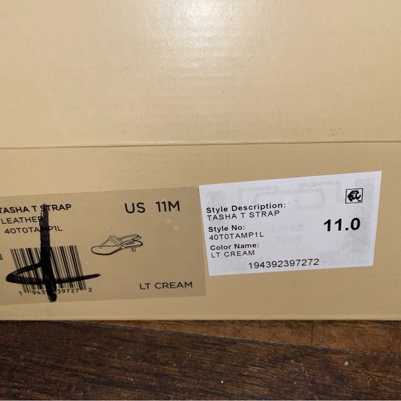 Michael Kors Cream Heels - Perfect for Any Occasion! - Picture 4 of 4